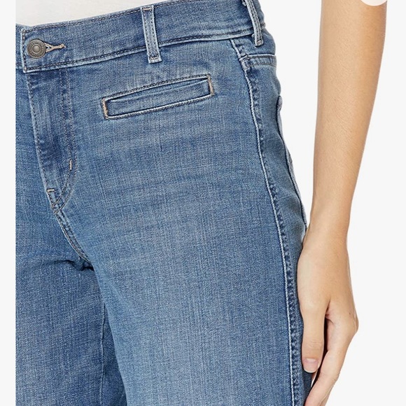 NWT Levi Classic Wide-Leg Crop - Picture 2 of 16